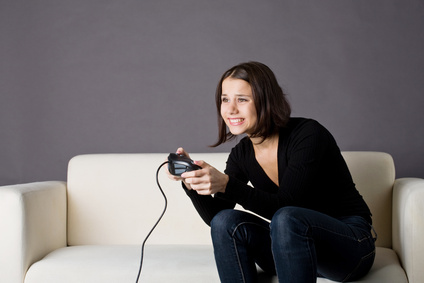 Hraní videoher je častým únikem od řešení úkolů.