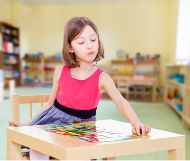 Montessori pedagogika je o svobodné volbě práce