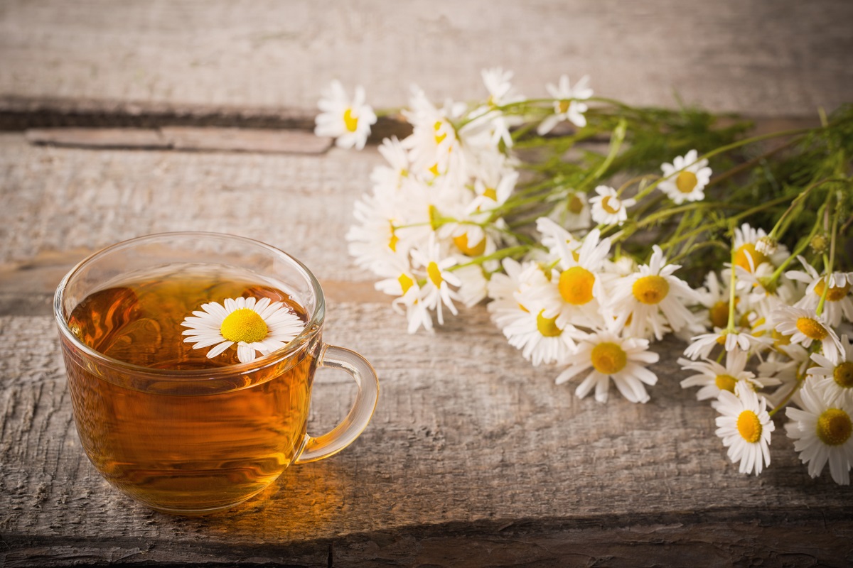 Heřmánkový čaj skvěle chutná a pomůže při nachlazení